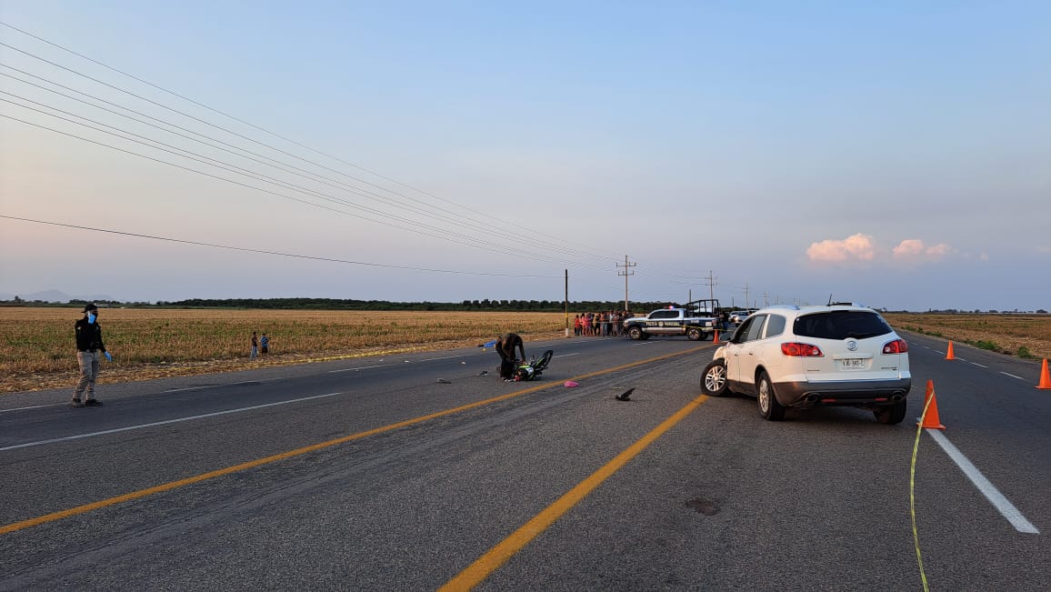 Muere segunda víctima de choque entre motocicleta y camioneta en Navolato