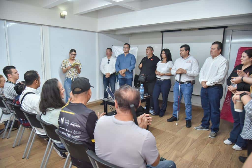 IMDIS realiza curso para que personas con discapacidad visual emprendan su negocio en Ahome