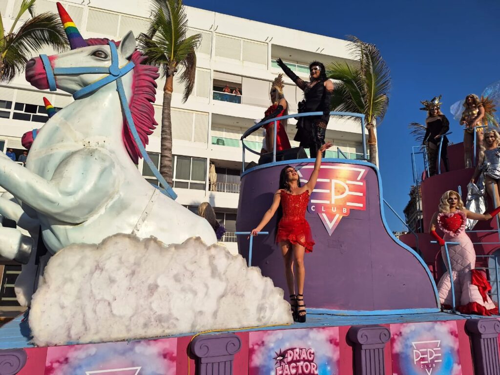 Mazatlán se pinta de colores con la 14 Marcha del Orgullo Gay y la Diversidad Sexual