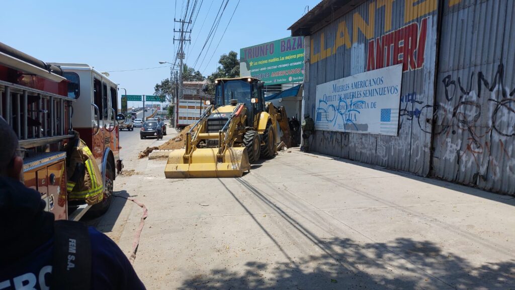 Buscan túnel que conecta con ducto de Pemex en Mazatlán