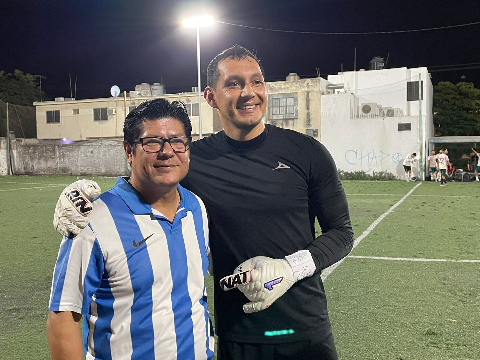 Rodolfo Cota Robles regresa a Mazatlán para jugar con sus amigos de la juventud