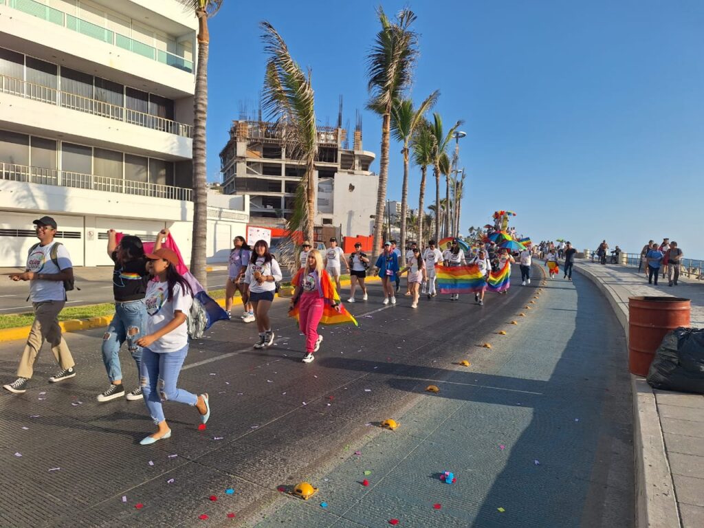 Mazatlán se pinta de colores con la 14 Marcha del Orgullo Gay y la Diversidad Sexual