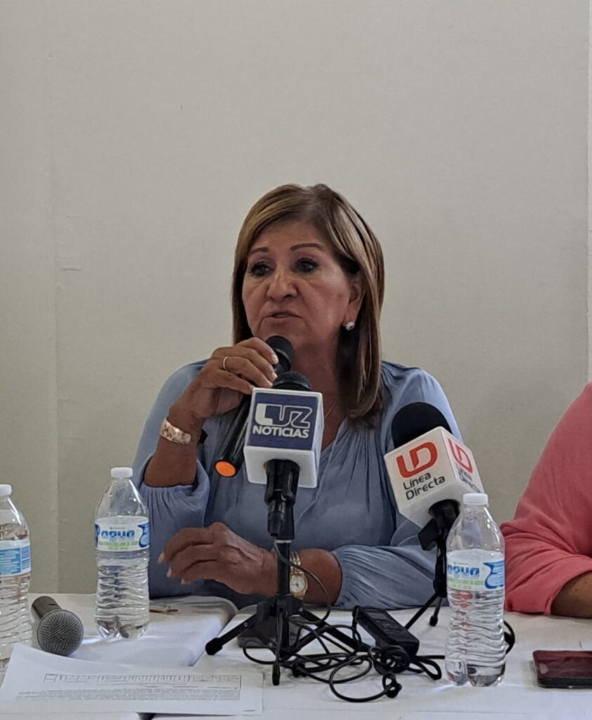 Semujeres brinda apoyo a familia de Perla Scarlette, asesinada en Mazatlán