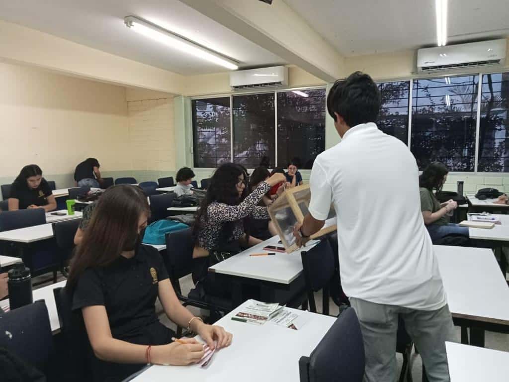 Consulta alumnos UAS
