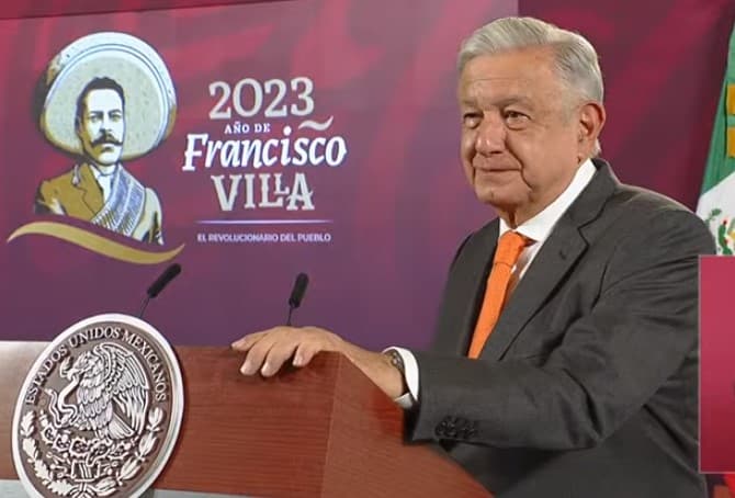 AMLO CAMPESINOS