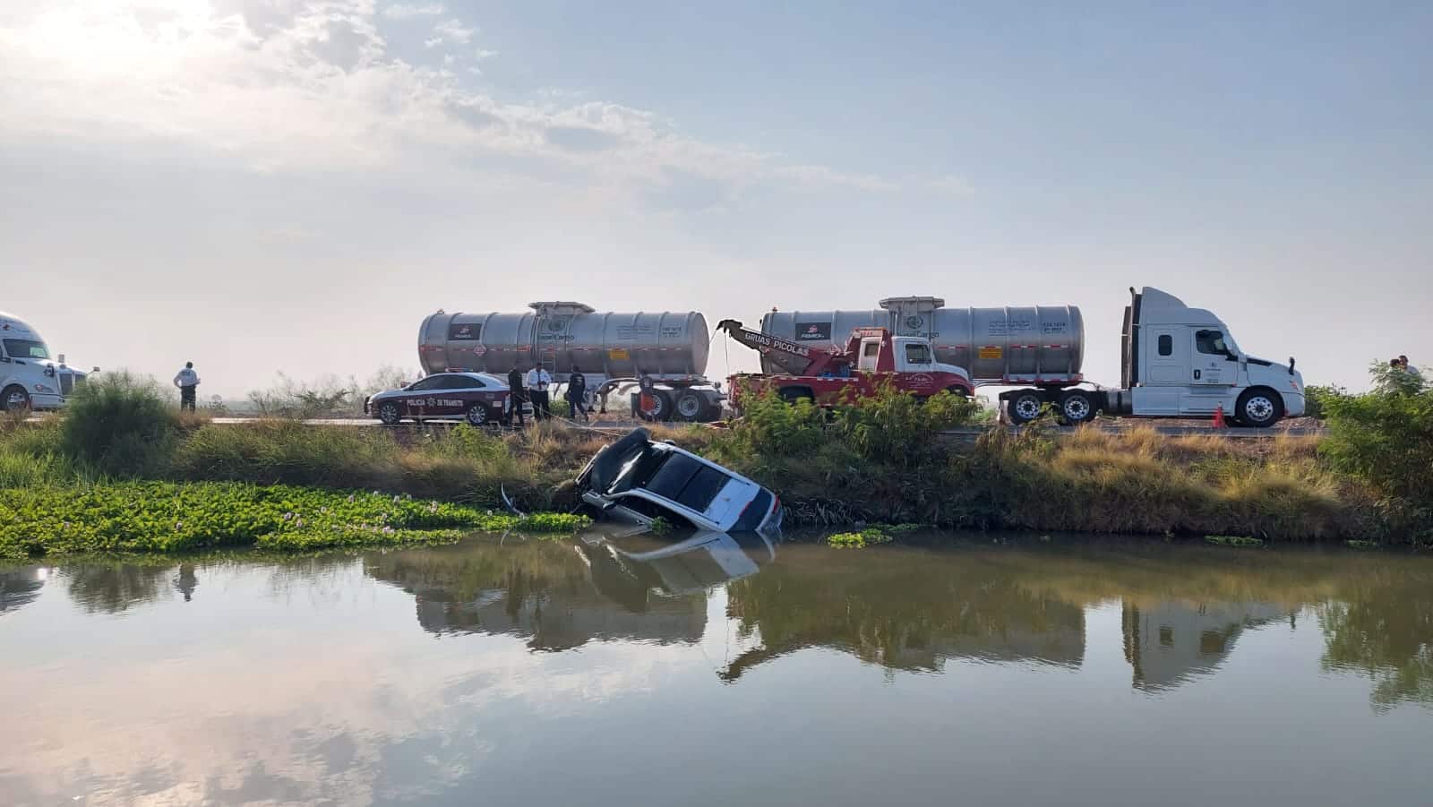 Accidente en canal lateral 18 en Ahome donde falleció la exalcaldesa del municipio de Sinaloa