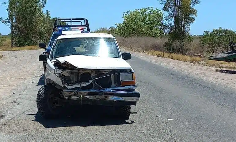 Accidente tipo choque en Guasave deja tres personas lesionadas