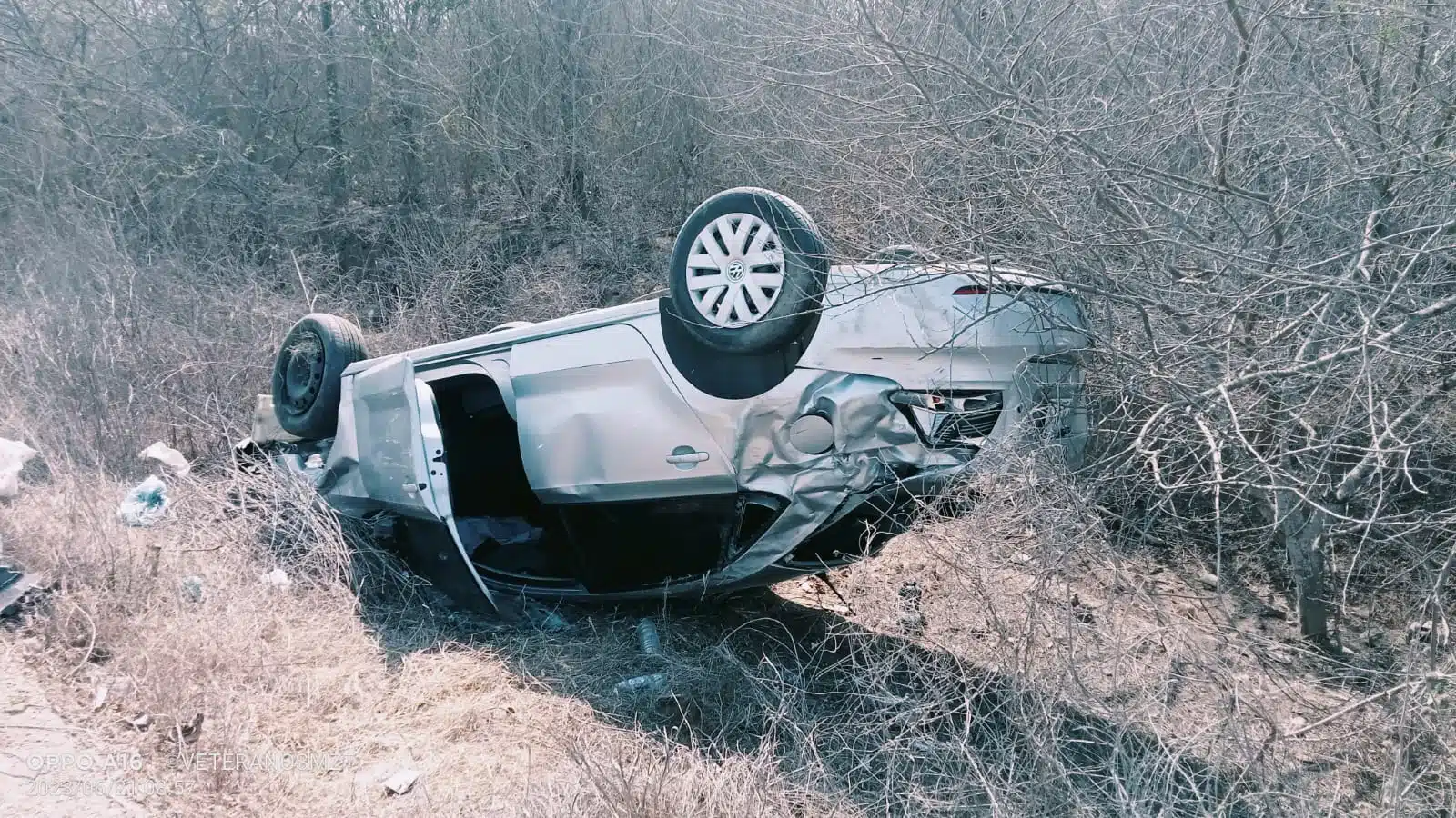 Accidente tipo volcadura en Mazatlán