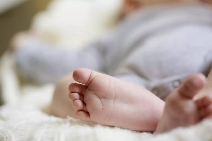 Asesinan a golpes a bebé de tres meses en Jalisco; sospechan de sus padres