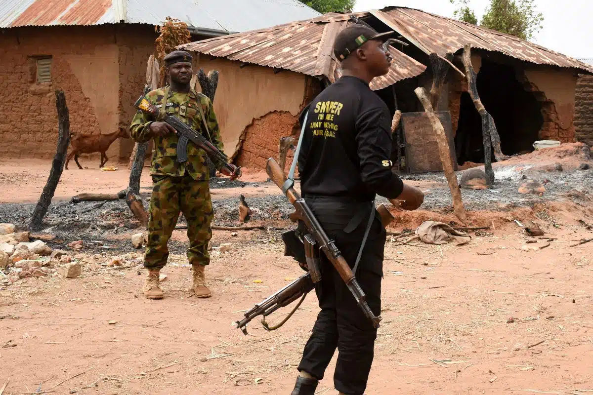 Ataque armado deja 30 granjeros sin vida en Nigeria; otros fueron secuestrados