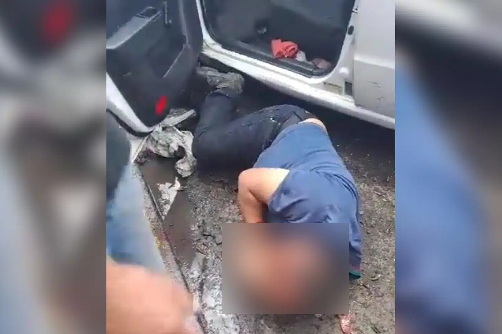 Atropellan a 4 adultos y 2 niños en Edomex; policía salva a conductor de linchamiento