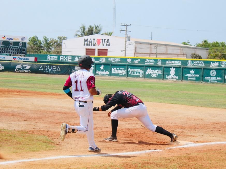 Béisbol Primera Fuerza Ahome Tinto