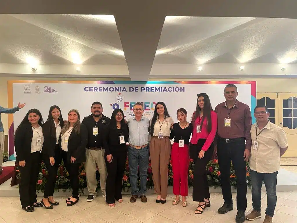 Participantes y ganadores de la Feria Mexicana de Ciencias e Ingenierías (Femeci) en su edición 2023