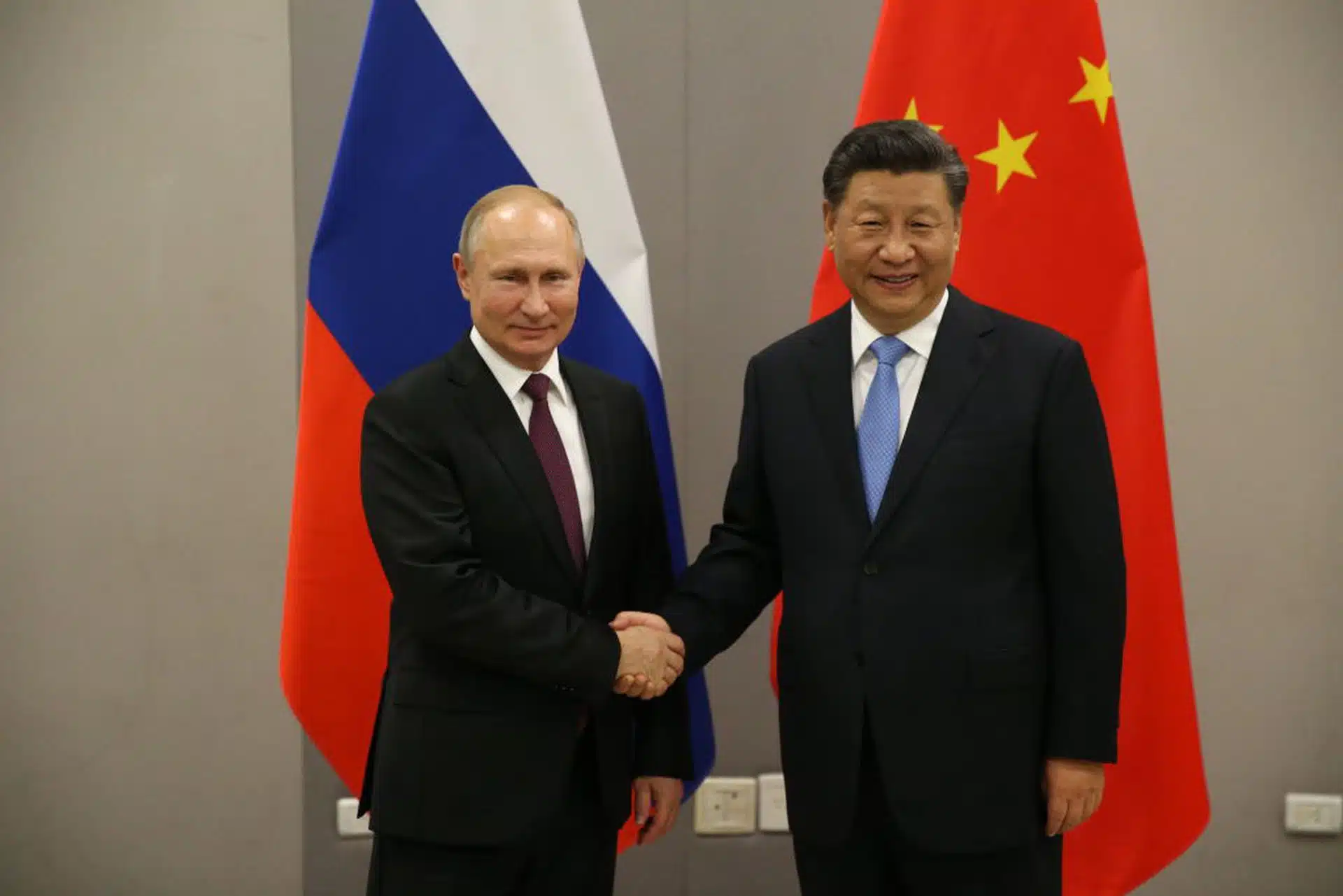 China expresa su apoyo a Vladimir Putin