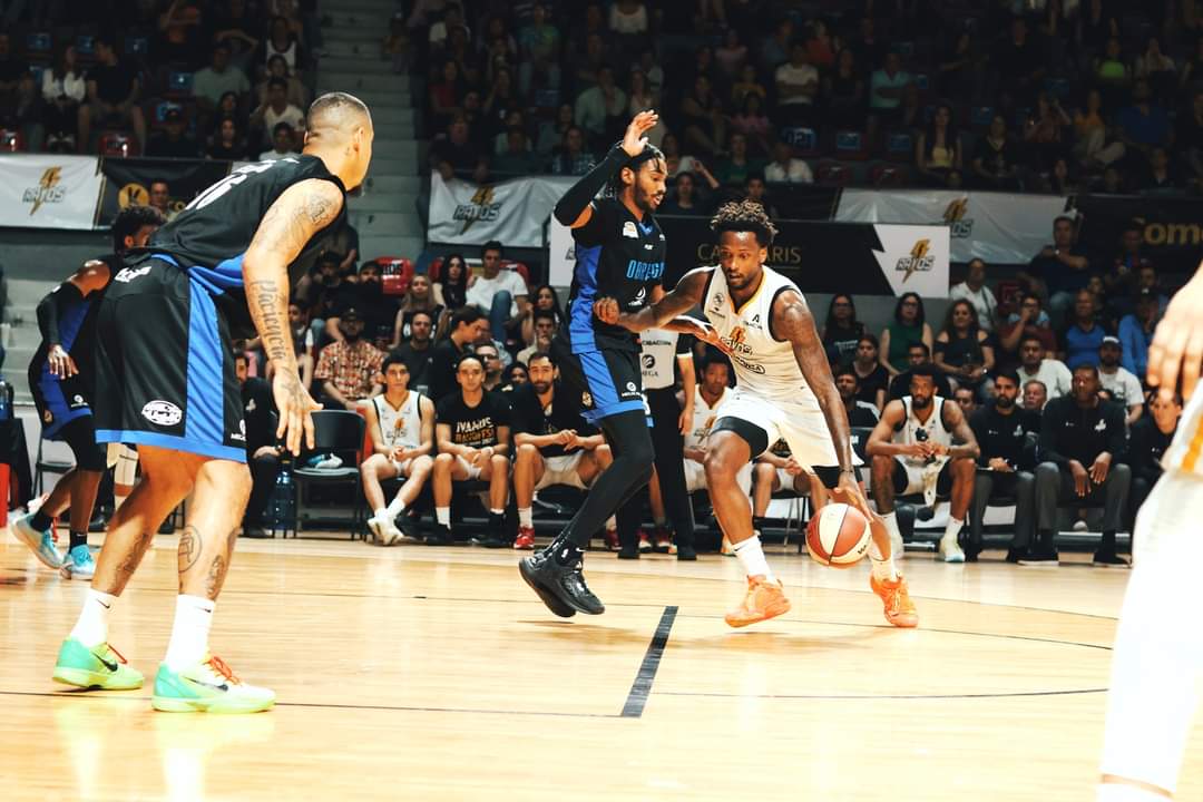 Rayos de Hermosillo aprovecharon la localía venciendo con score de 73-64 a los Zonkeys de Tijuana