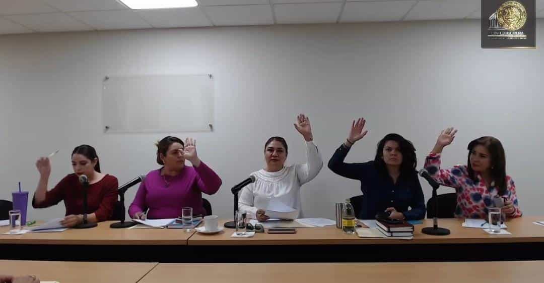 La Comisión de Derechos Humanos del Congreso del Estado de Sinaloa aprobó por unanimidad dicho dictamen que reforma el Código Familiar