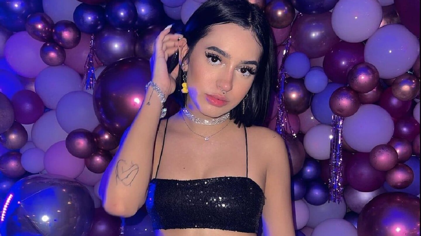 Domelipa cuánto gana en redes sociales