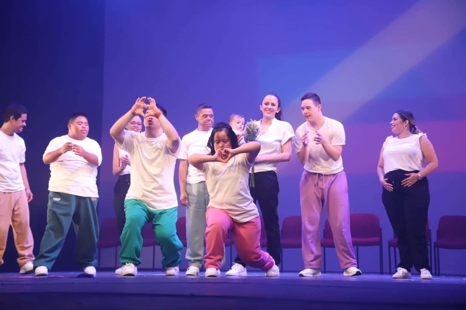 Obra Down Space en Teatro Ángela Peralta