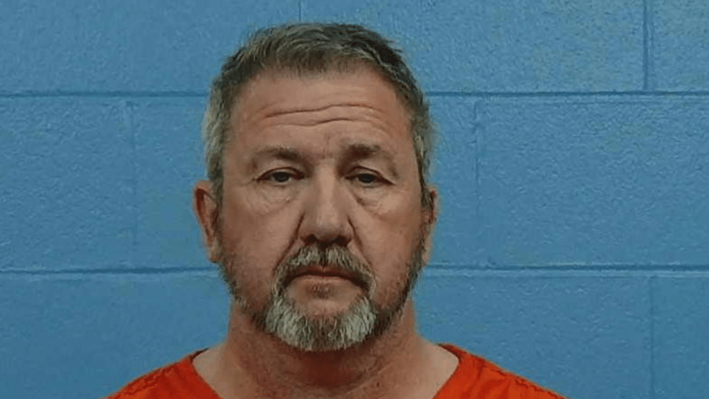 En Texas, pastor religioso se declara culpable de distribución de pornografía infantil
