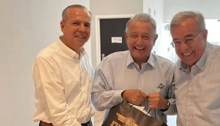Gerardo Vargas Landeros con Andrés Manuel López Obrador y Rubén Rocha Moya