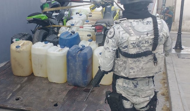 Guardia Nacional en decomiso de huachicol