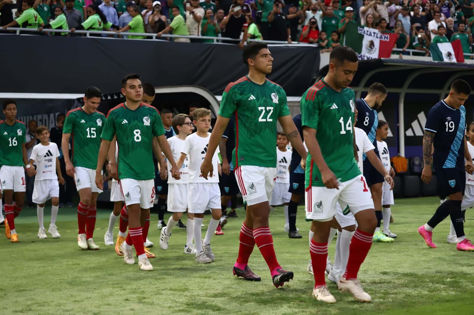 Apenas va comenzando el encuentro en tierras mazatlecas, entre México y Guatemala