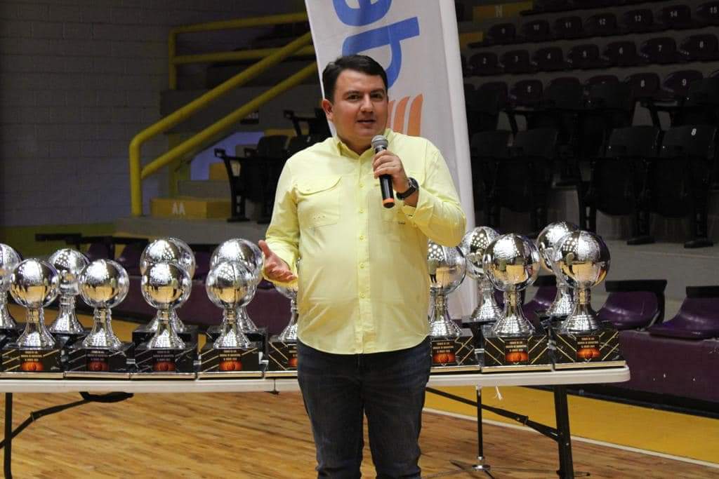 Luis Fernando Velázquez