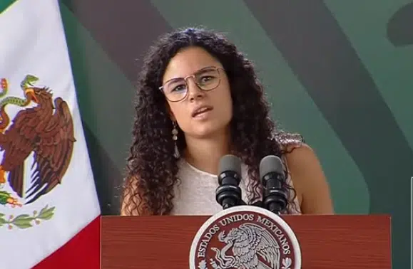 Luisa María Alcalde titular de Segob
