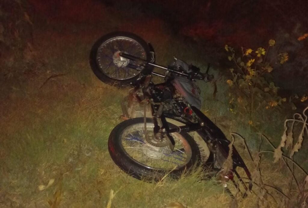 Muere motociclista embestido por un vehículo en Guasave