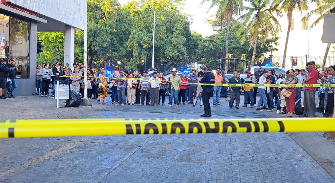 Camión. accidente o muerte natural la de mujer