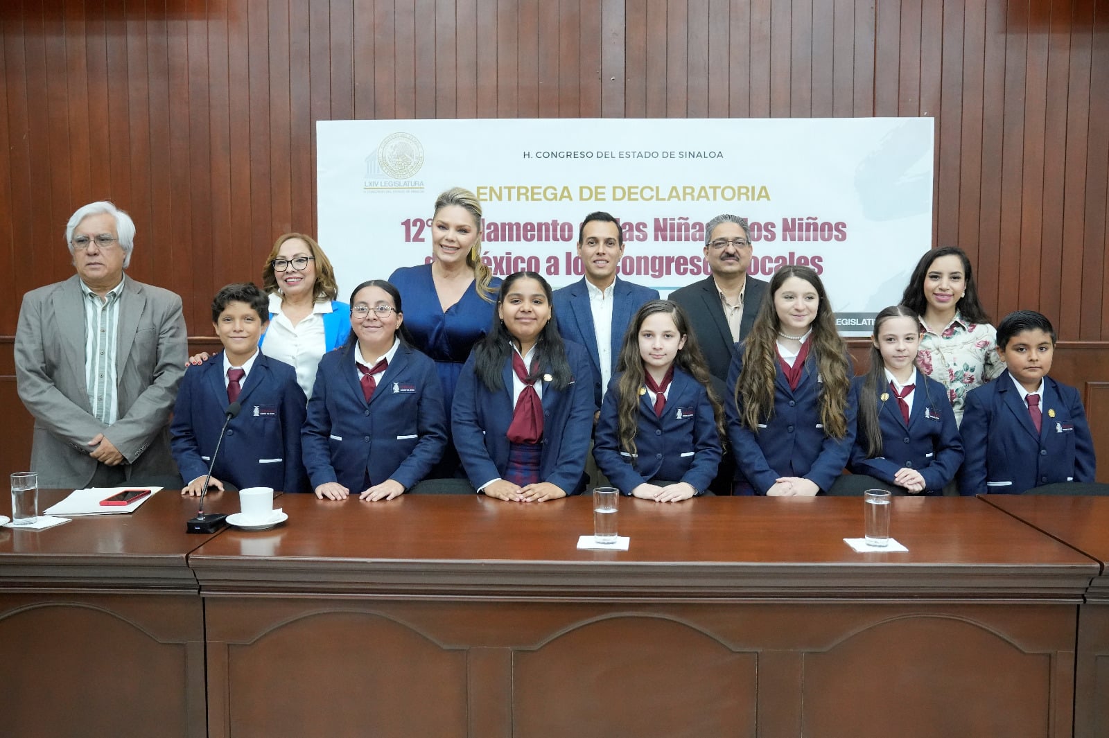 Parlamento de Niñas y Niños (2)Parlamento de Niñas y Niños (2)