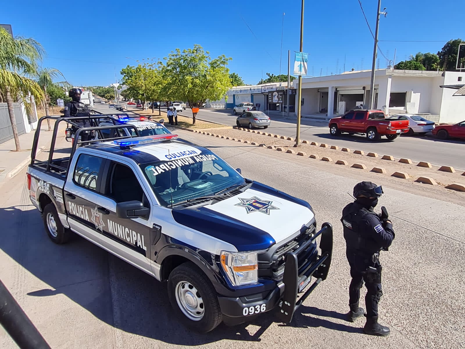 Patrullas de la Policía Municipal de Culiacán en operativo