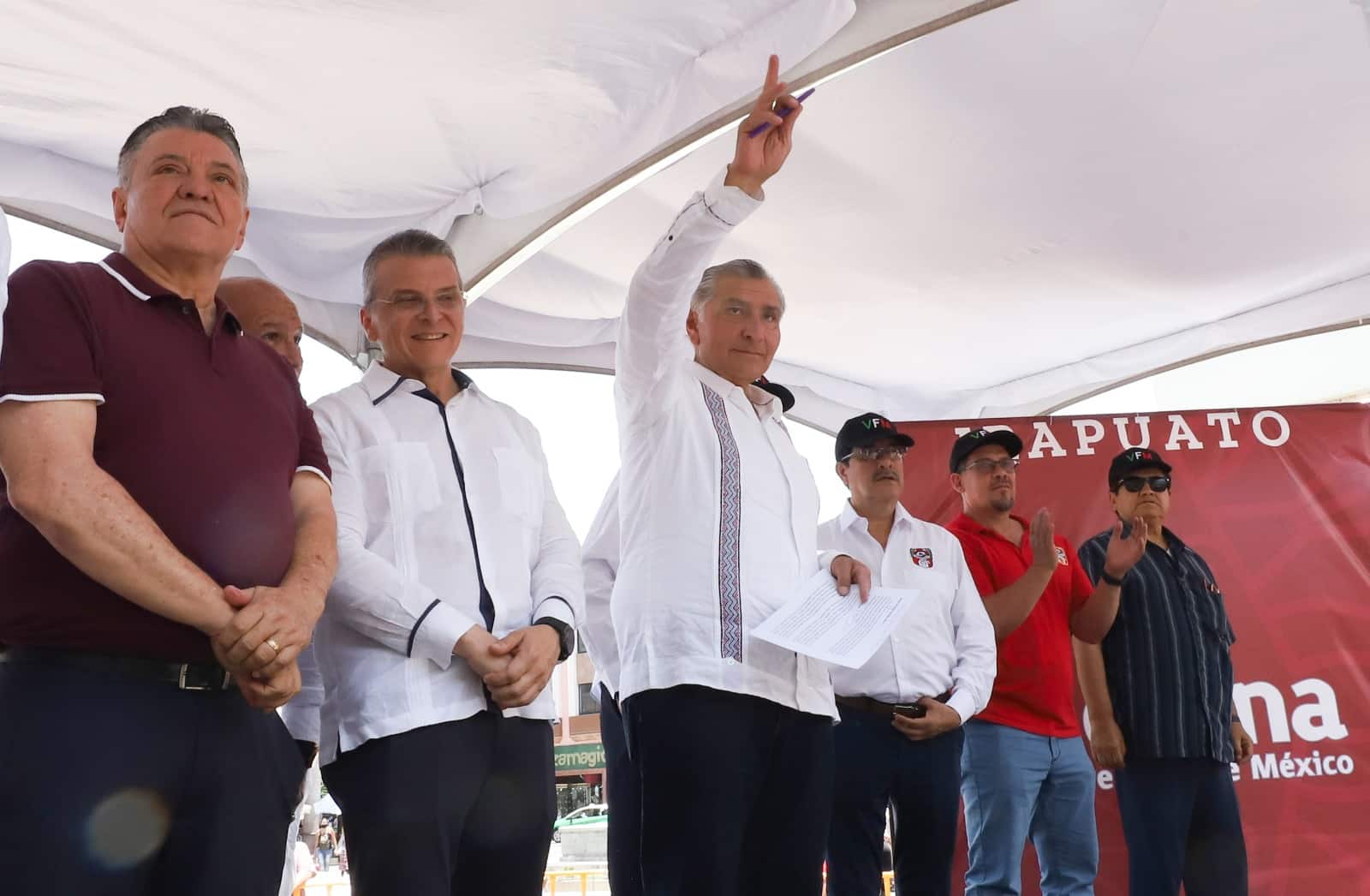 Promete Adán Augusto que acabará con la inseguridad en Guanajuato
