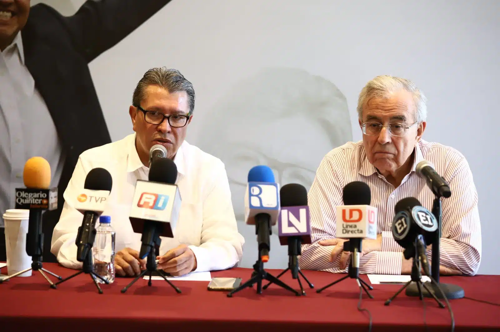 El senador Ricardo Monreal se encuentra de visita en Culiacán