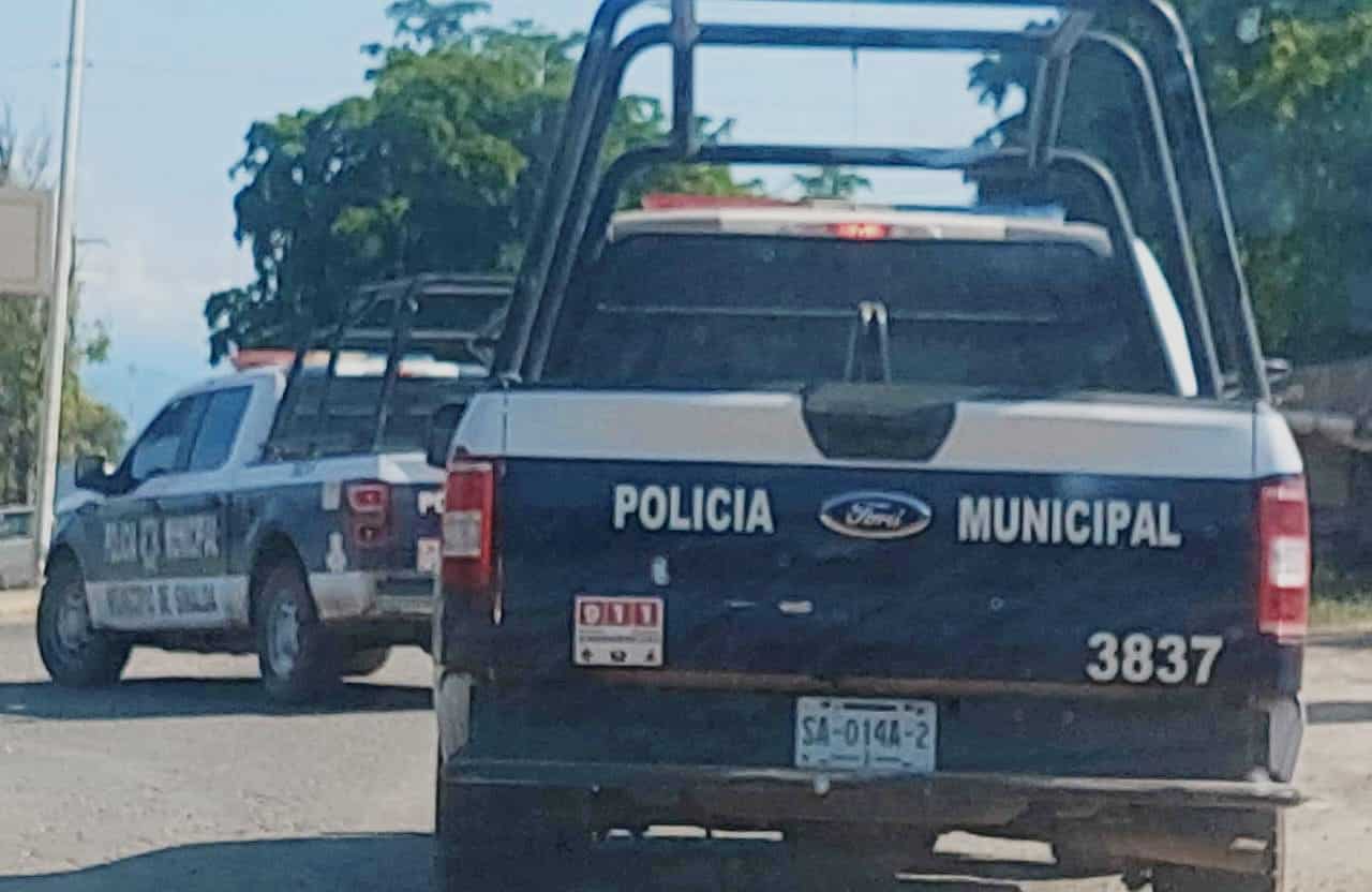 Policía