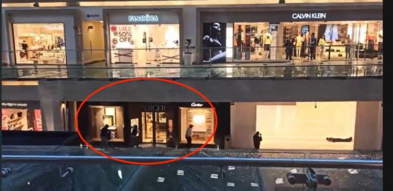 Captan robo en una joyería de Antara Polanco