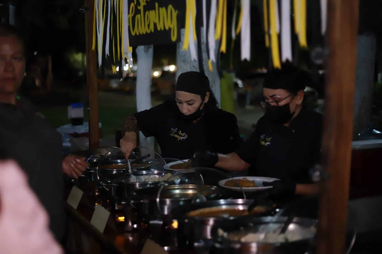 Disfrutaron una sabrosa barbacoa y de un atractivo festival artístico, como parte de la Ruta Gastronómica Surutato - Las Glorias.