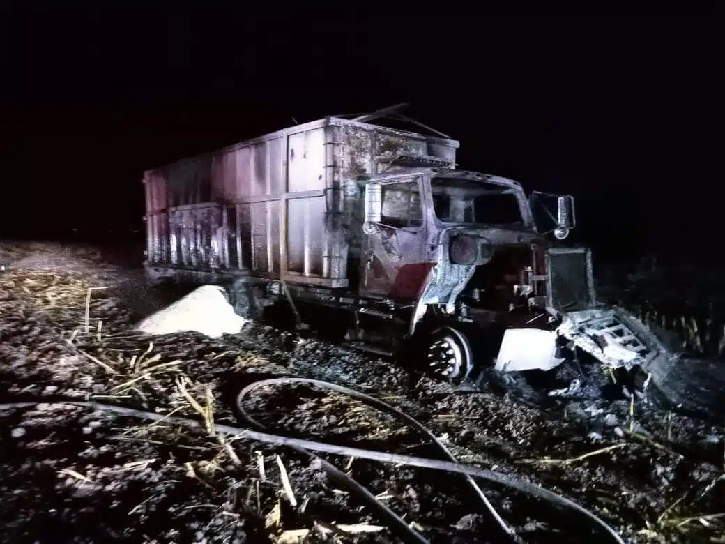 Torton incendiado la madrugada de este viernes