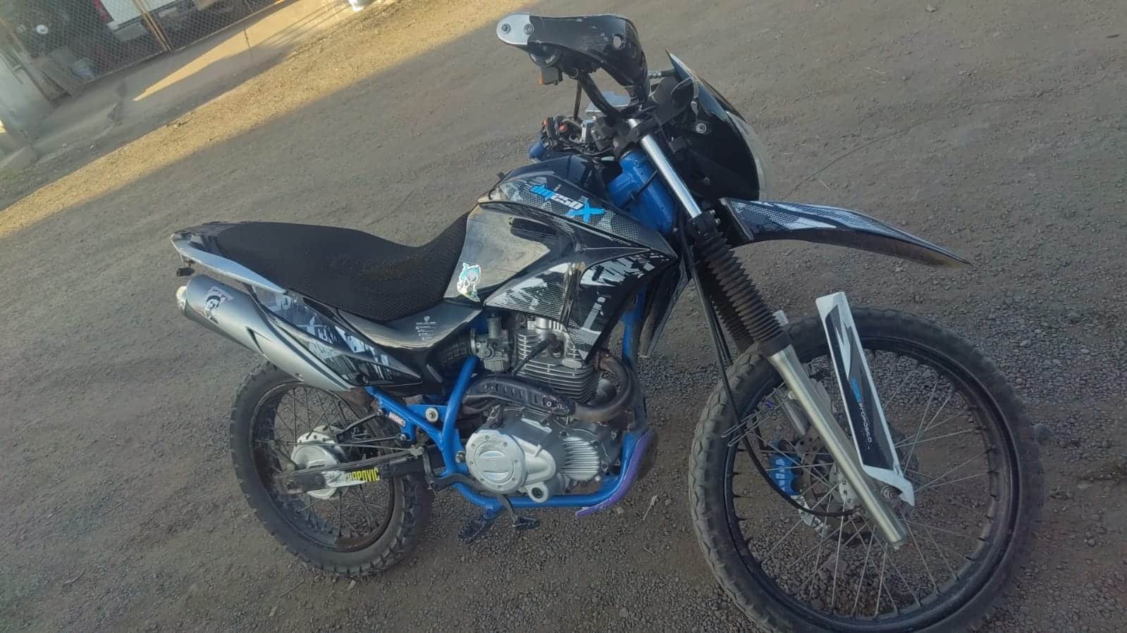 Luego de persecución, Juan Jesús fue detenido por circular en motocicleta ¡tenía reporte de robo!
