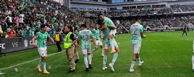 ¡Viva México! León se corona en la Concachampions sobre LAFC