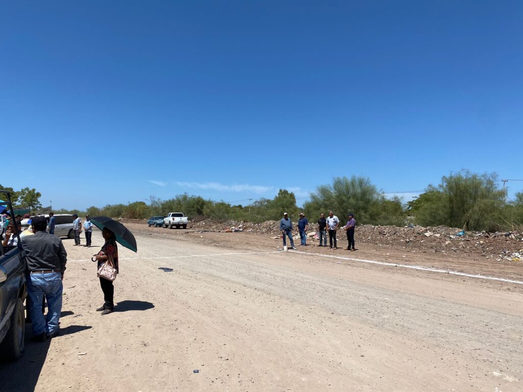 Ejidatarios del ejido Morelos en Los Mochis lotifican un terreno sobre el bulevar Chihuahuita