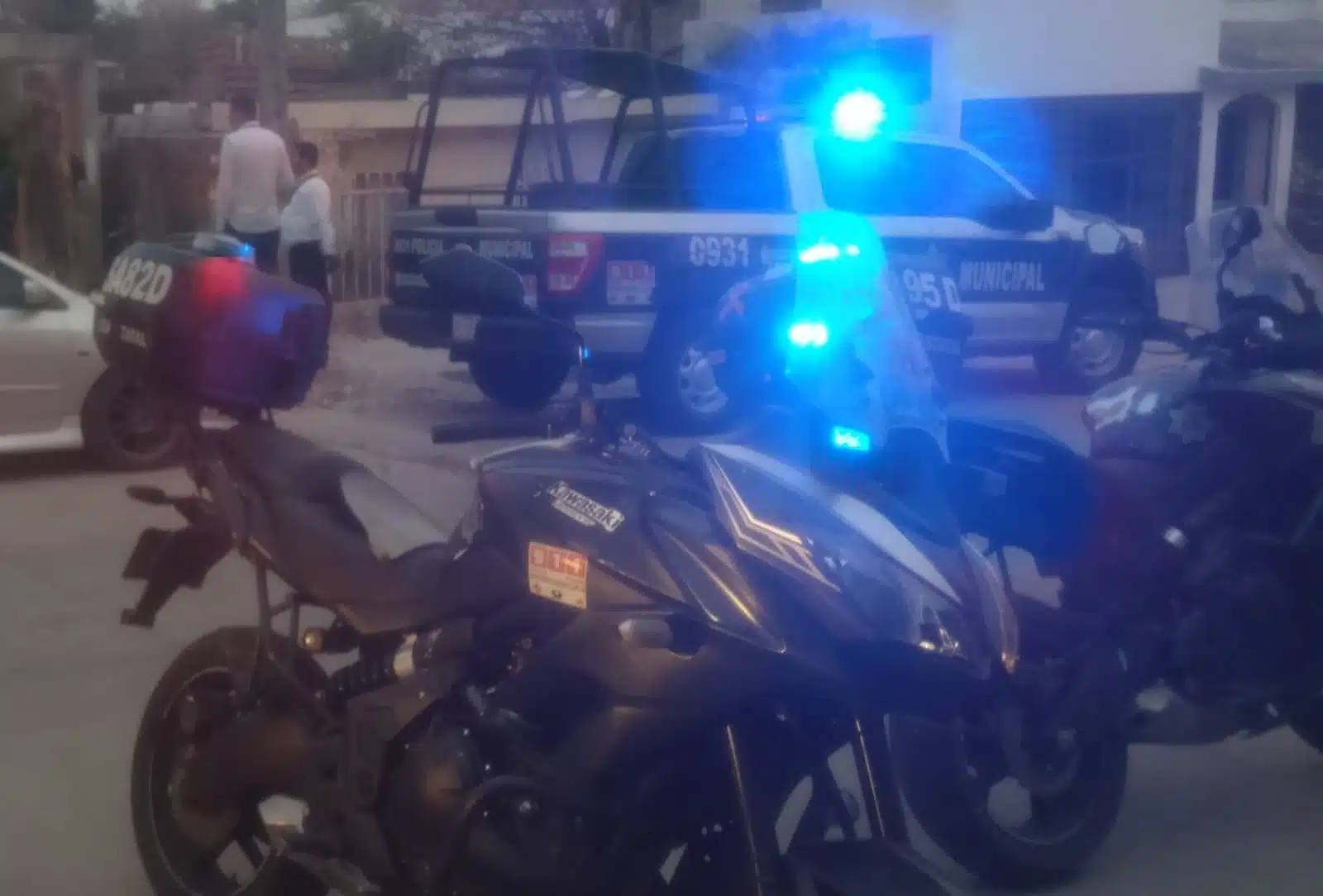 Hombres armados despojan camioneta Honda 2022 sobre la Maquio Clouthier, en Culiacán