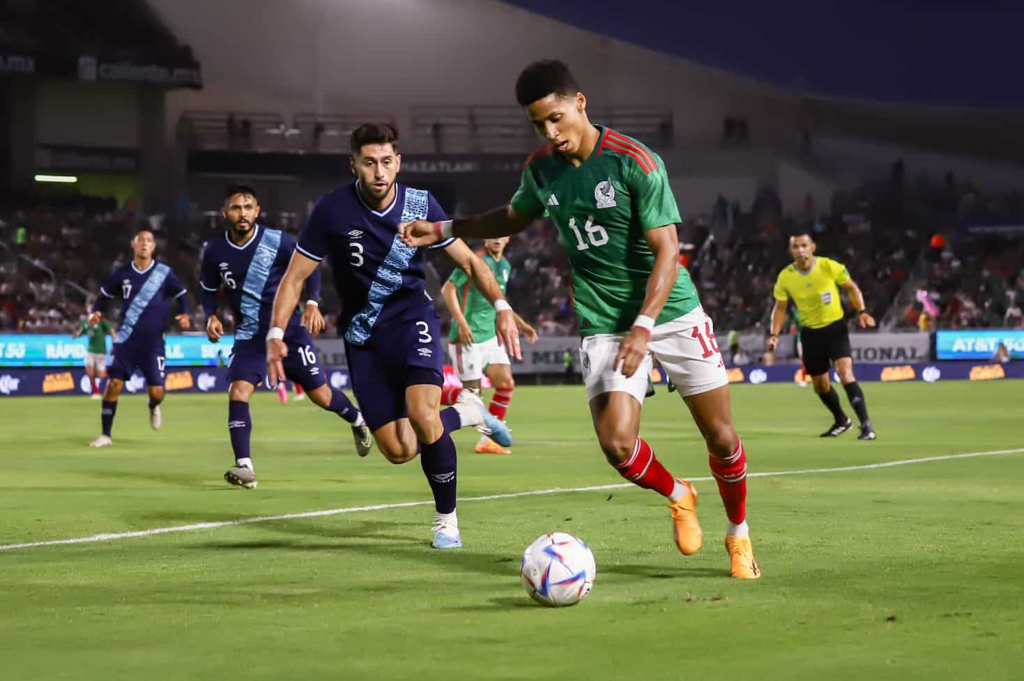 ¡Le atinó! Rocha Moya acertó en el pronóstico: México ganó 2-0 a Guatemala