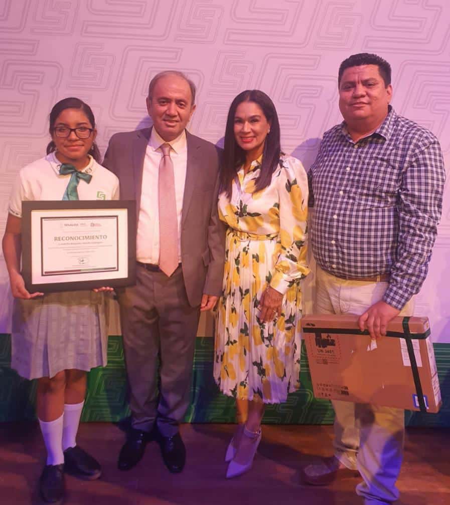 "Este premio me lo merecía": Isabella Margarita Murillo Rodríguez es Bachiller Ejemplar 2023 de Cobaes