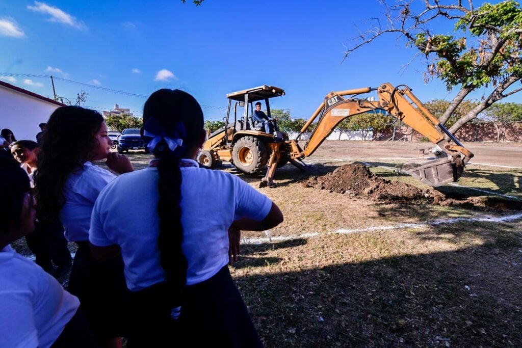 Tendrá la primaria Insurgentes de Mazatlán, tres nuevas aulas; "soy aliado de la educación": Alcalde