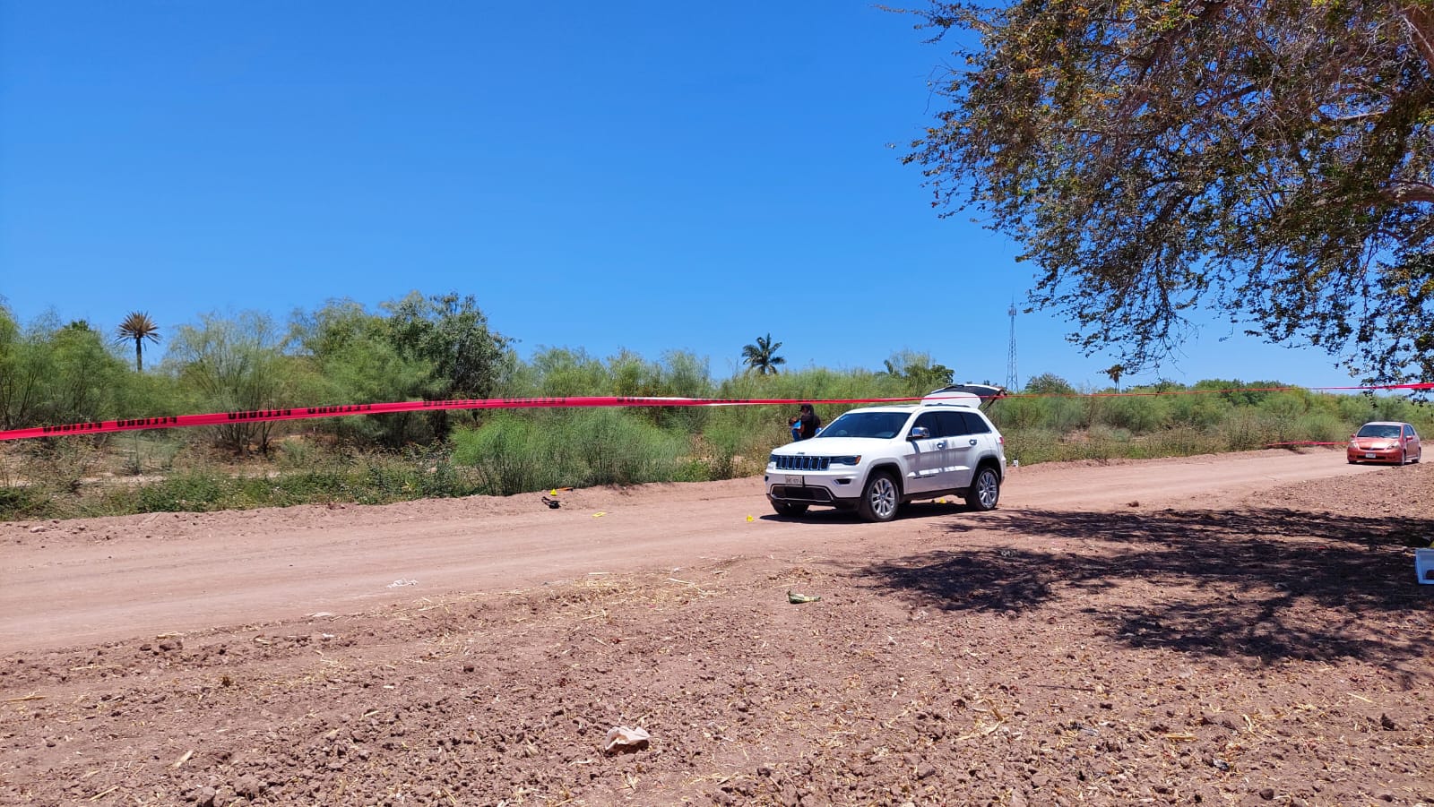 Hallazgo de dos cuerpos en canal de Los Mochis