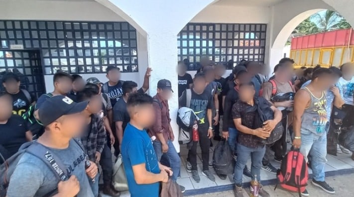 Migrantes rescatados en Veracruz