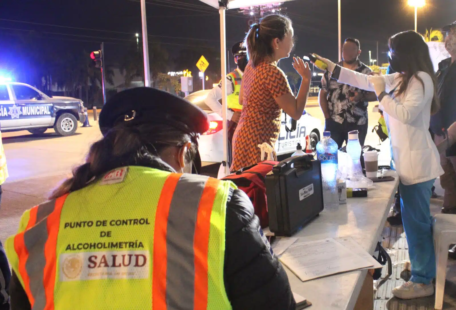 Solo cuatro personas durmieron en una celda por no cubrir multa del alcoholímetro en Mazatlán