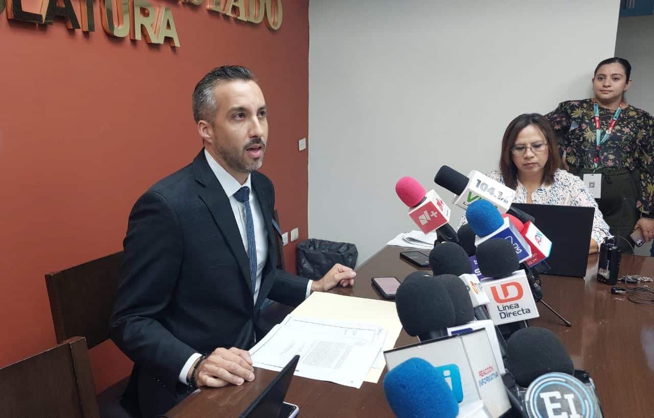 diputado del Partido Sinaloense (PAS), Gene René Bojórquez Ruiz