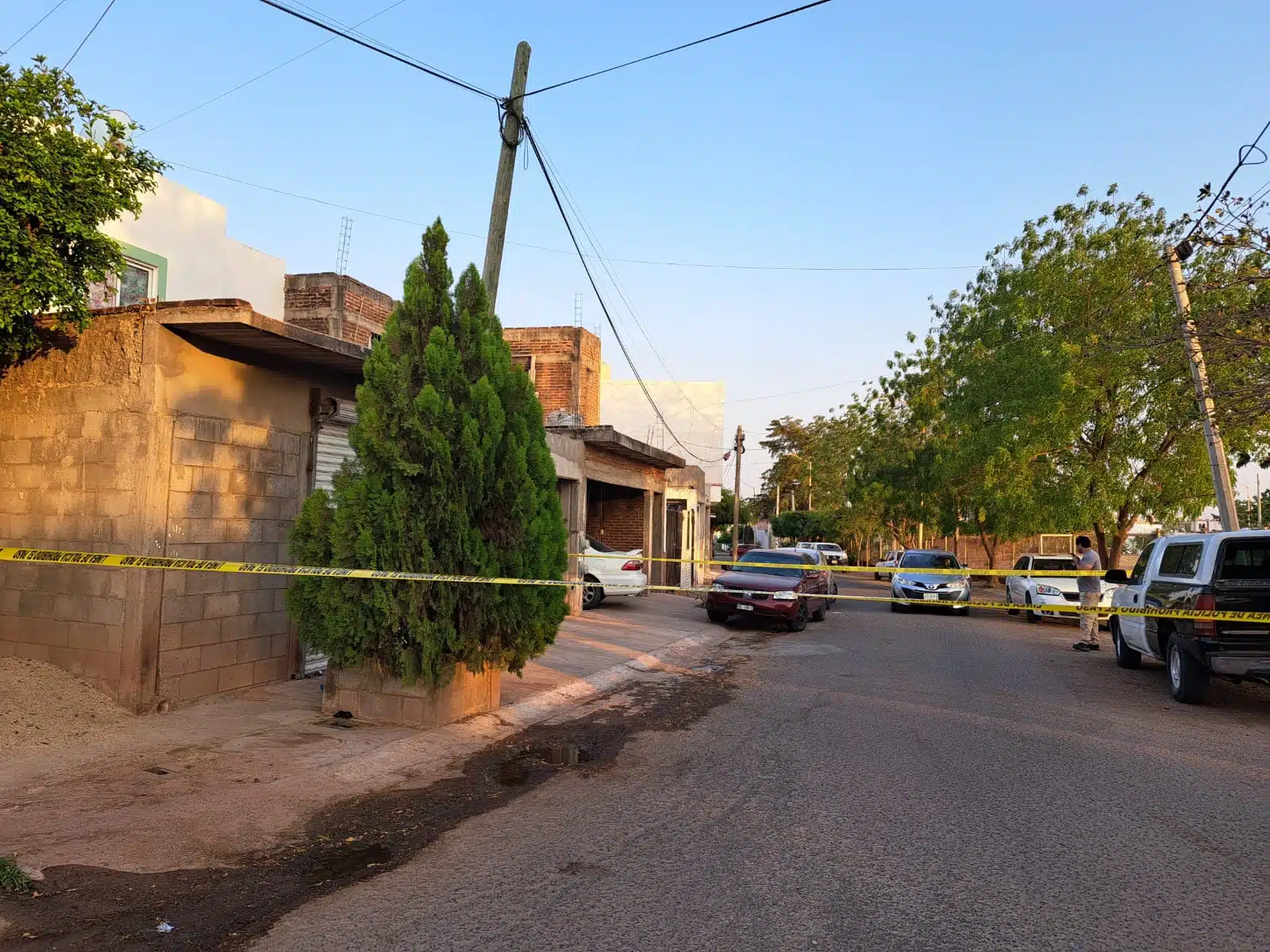 Localizan a un hombre asesinado a golpes en Jardines de Santa Fe, Culiacán